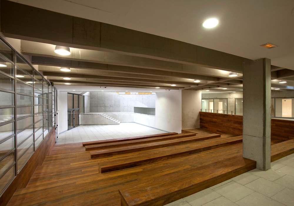 FCC - Foyer exterior. Auditorio Vic